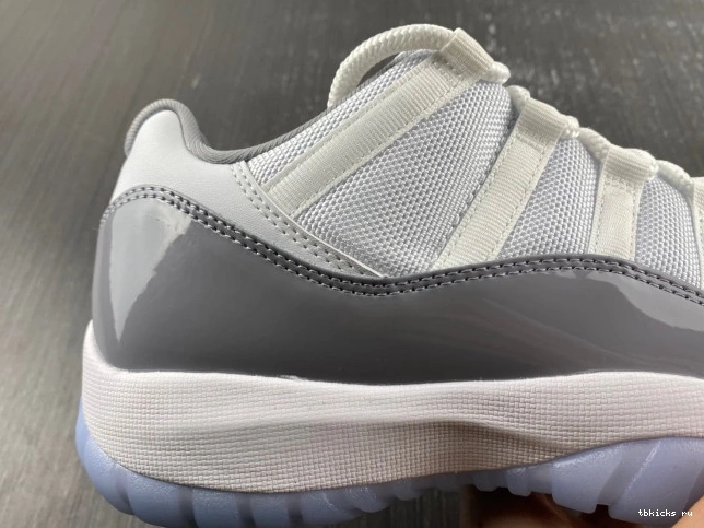 Reps TB 11 Jordan AV2187-140 Air Low Cement Grey 0821